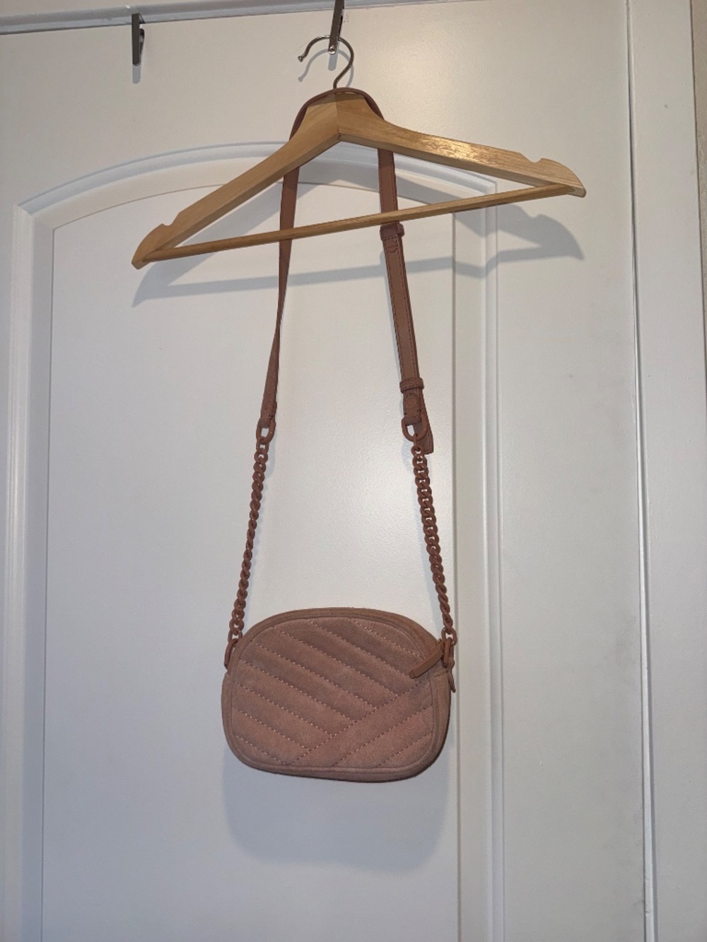 Tori Burch Kira Chevron Bag - Picture 3 of 4